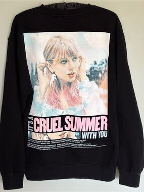Official Taylor Swift Lover Cruel Summer Crewneck Sweatshirt | Size M